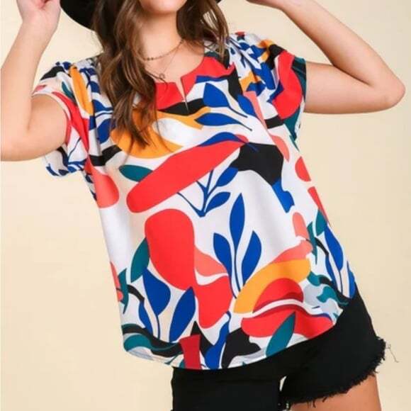 Umgee Tops - Umgee Abstract V Neck Blouse